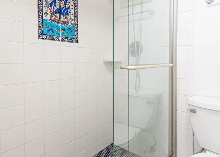Ocean And Bay Views 2br Pool Access Sleeps 6 Ocean City